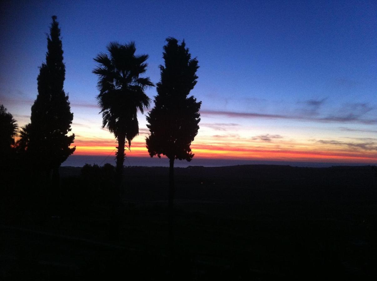 Casa Vacanze Surriano ชากกา ภายนอก รูปภาพ