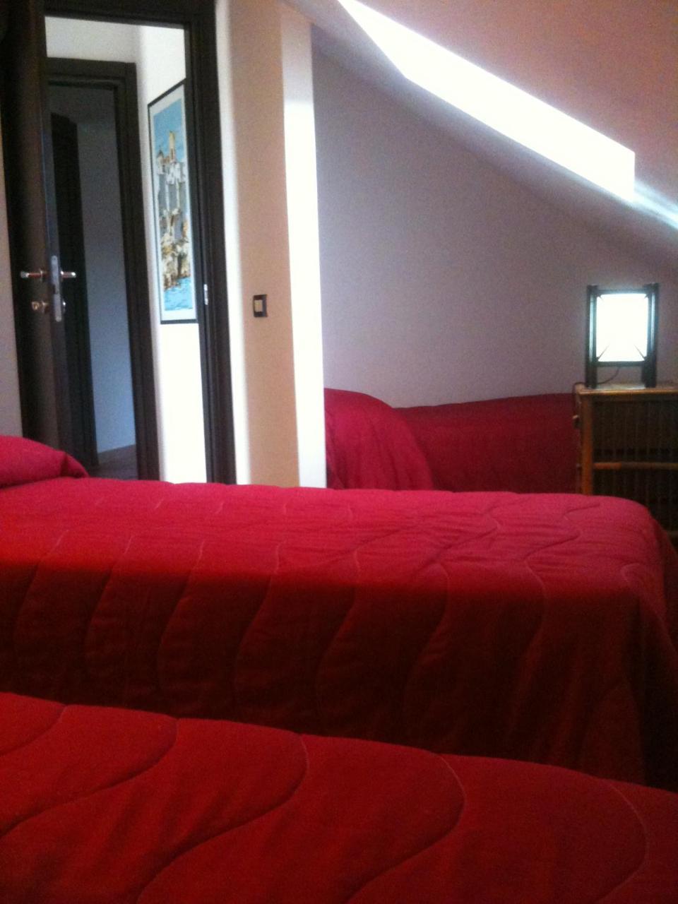 Casa Vacanze Surriano ชากกา ภายนอก รูปภาพ
