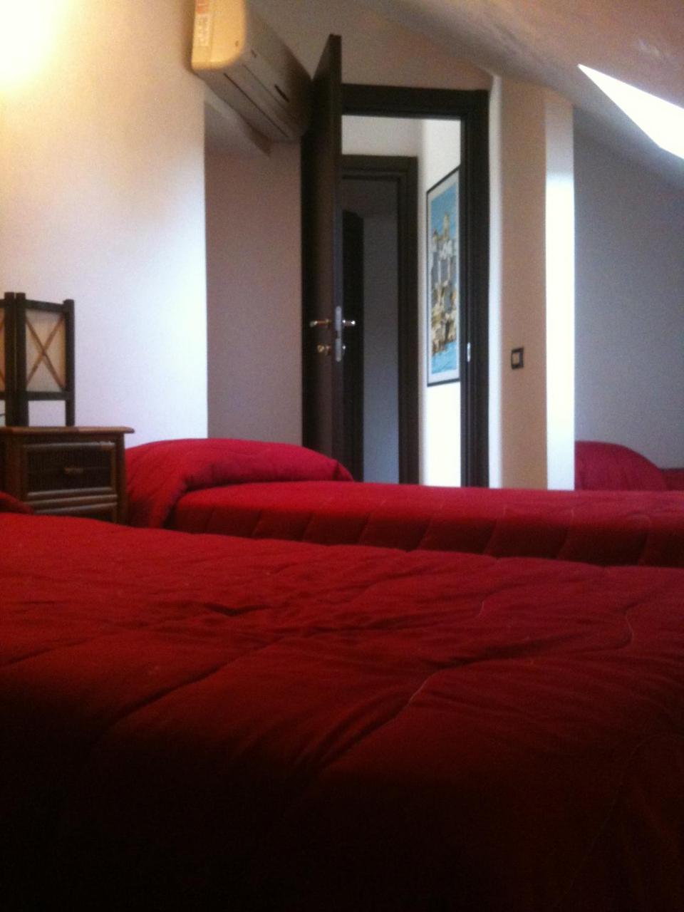 Casa Vacanze Surriano ชากกา ภายนอก รูปภาพ