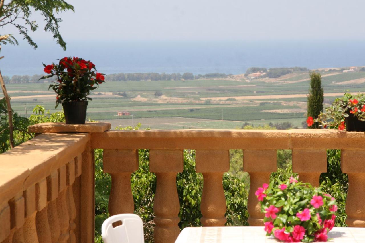 Casa Vacanze Surriano ชากกา ภายนอก รูปภาพ